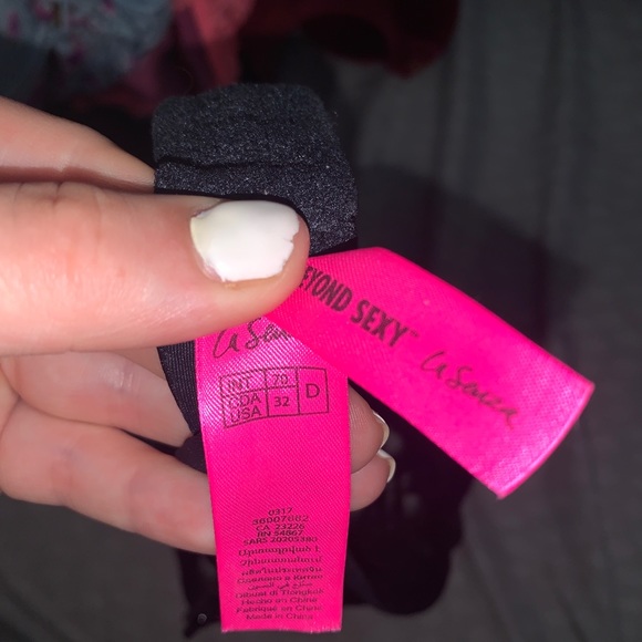 Beyond Sexy La Senza Bra - Picture 3 of 3